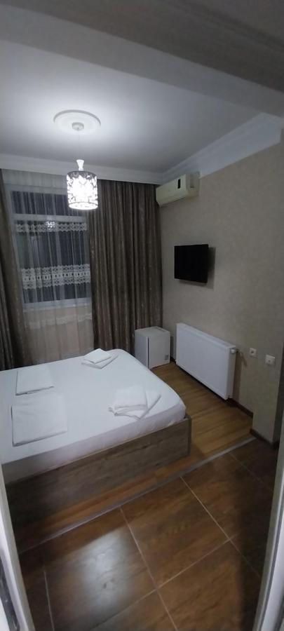 Hostel Gomani บาทูมิ ภายนอก รูปภาพ