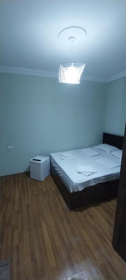 Hostel Gomani บาทูมิ ภายนอก รูปภาพ